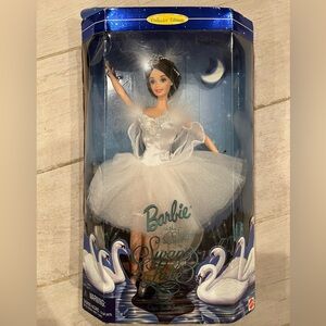 NIB Barbie as the Swan Queen in Swan Lake 1998